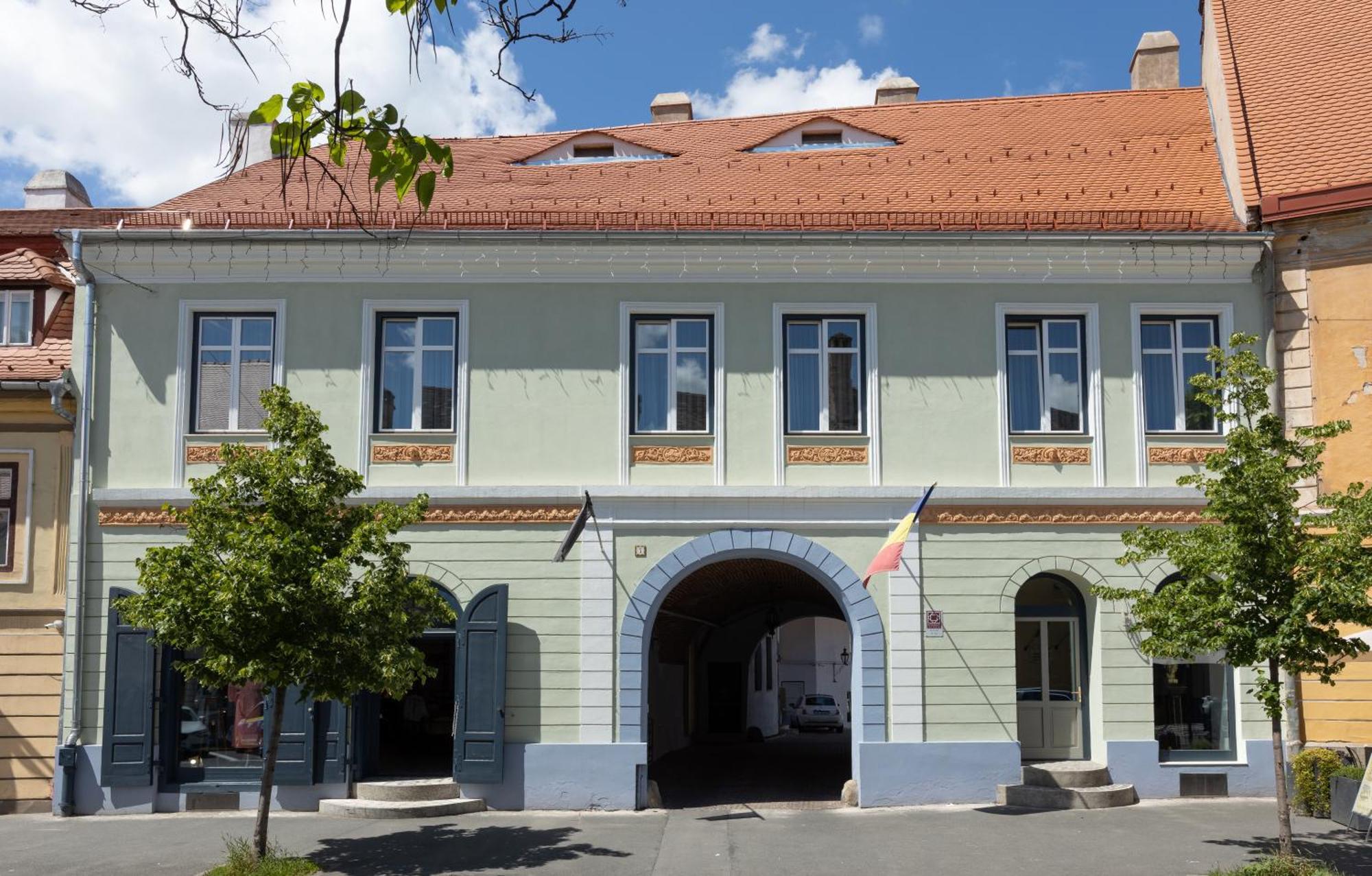 Magister Seven Panzió Nagyszeben Kültér fotó